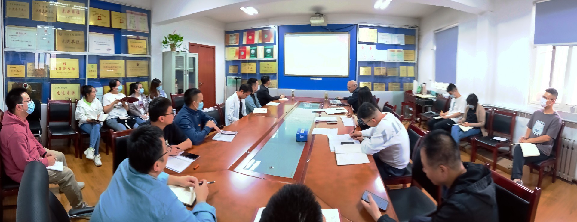 嚴(yán)守紀(jì)律規(guī)矩  加強作風(fēng)建設(shè) —院第二黨支部召開紀(jì)律教育學(xué)習(xí)宣傳月專題組織生活會